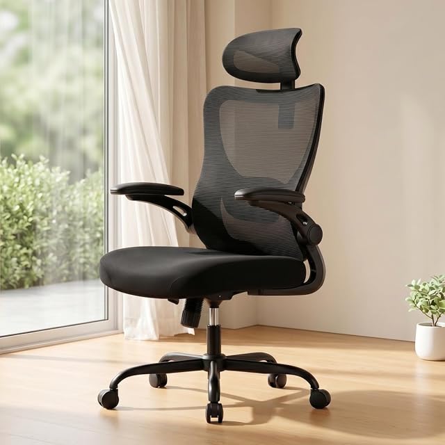 Marsail ergonomischer Bürostuhl mit schwarzer Netzrückenlehne und verstellbaren Armlehnen